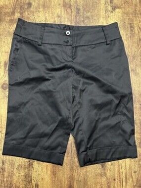 Vintage Guess Women's Jeans Black Satin-Finish Bermuda Shorts